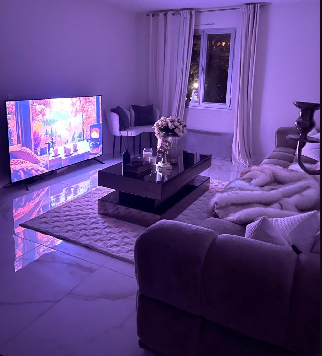 La Maison Du Luxe Ris-Orangis Εξωτερικό φωτογραφία